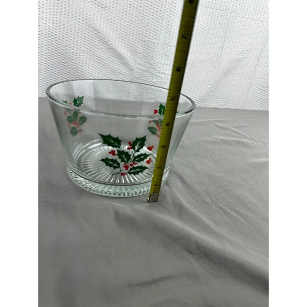 Vintage Indiana Glass Christmas Holly Berry Glass Bowl Holiday Serving‎ Dish